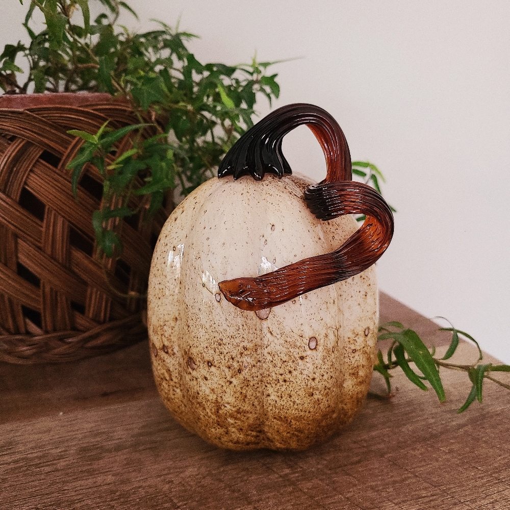 hand blown art glass speckled yellow & brown pumpkin 🎃